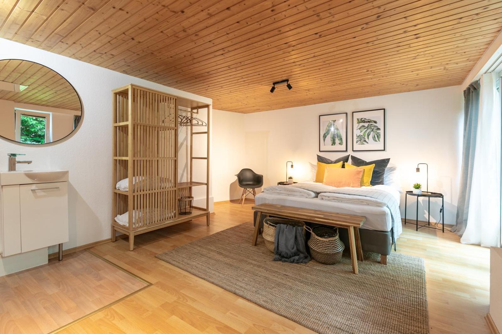 Joy - West Apartment